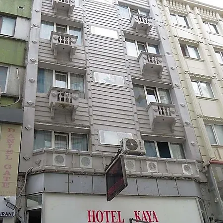 Kaya Hotel *